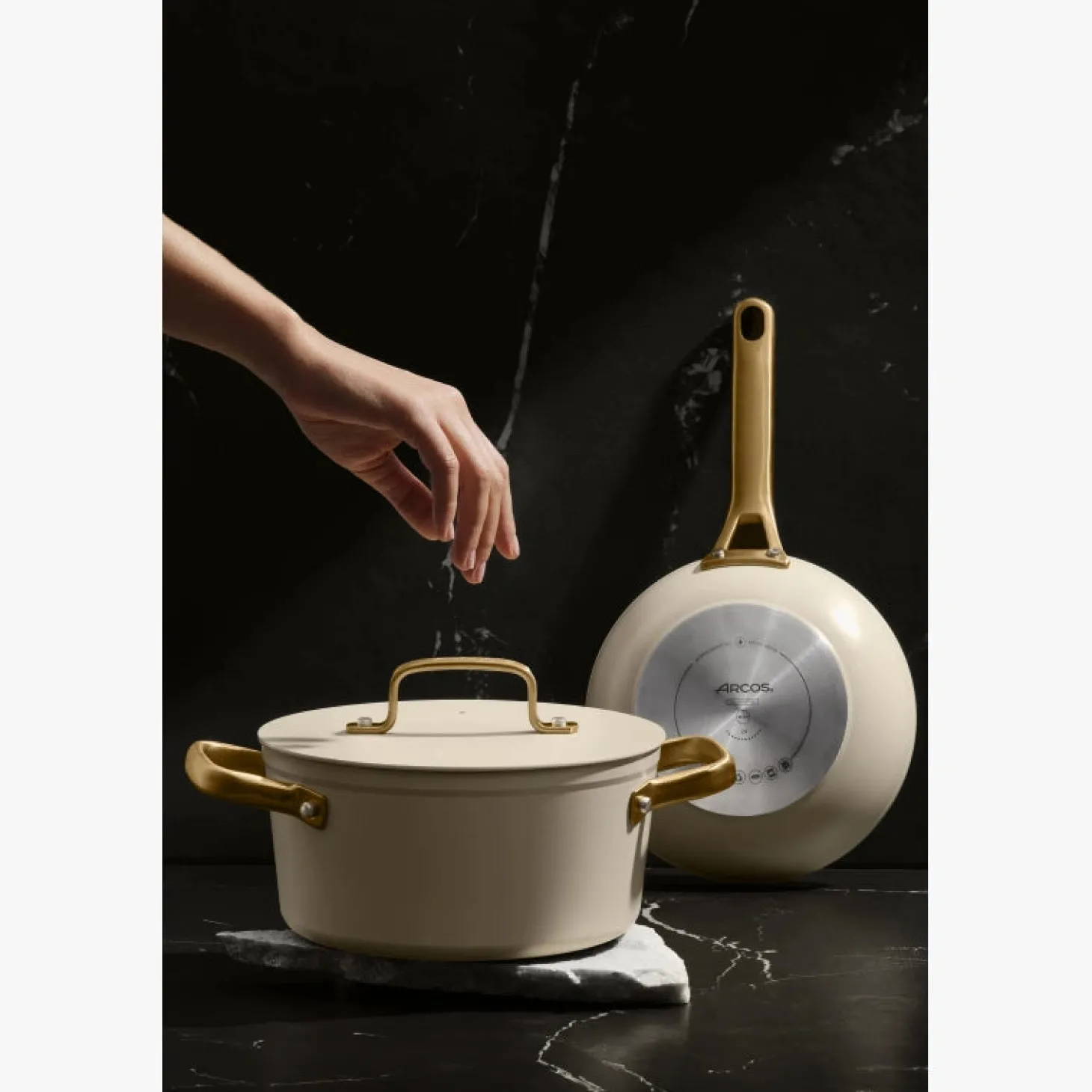 Faitout Antiadhésif Céramique Samoa Iconic beige 24 cm