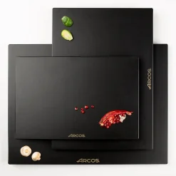 Planche à découper noire 200×300×15 mm